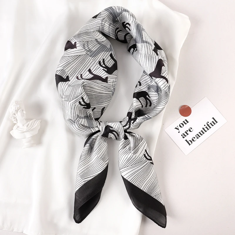 foulard cerf