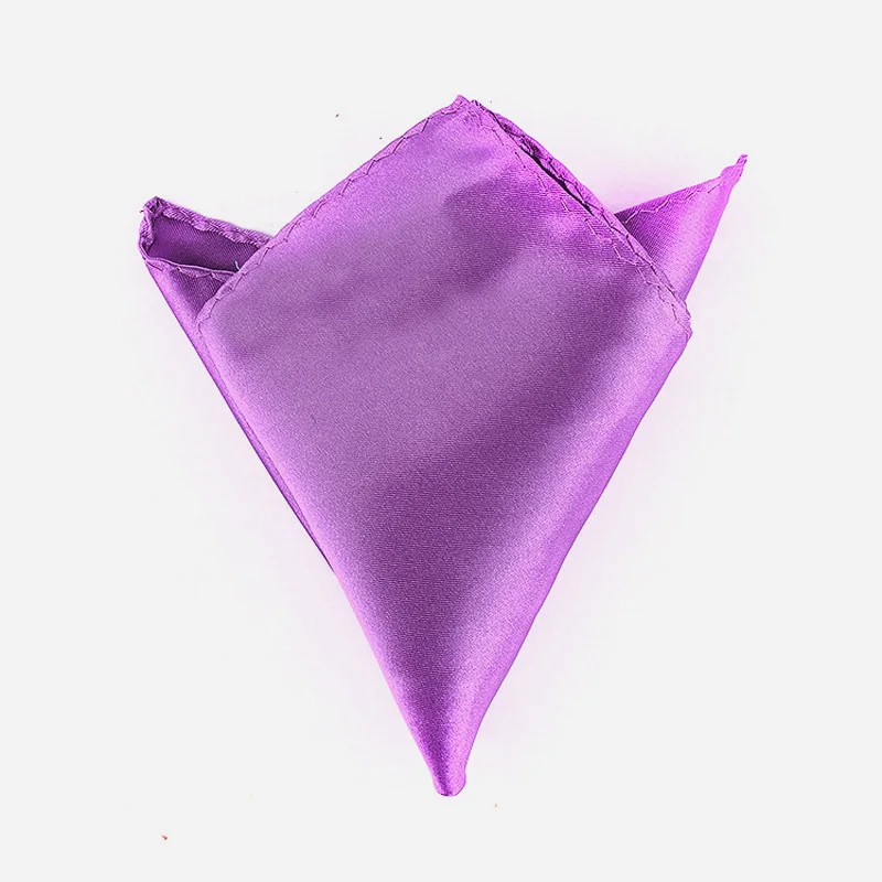 mouchoir satin violet plié