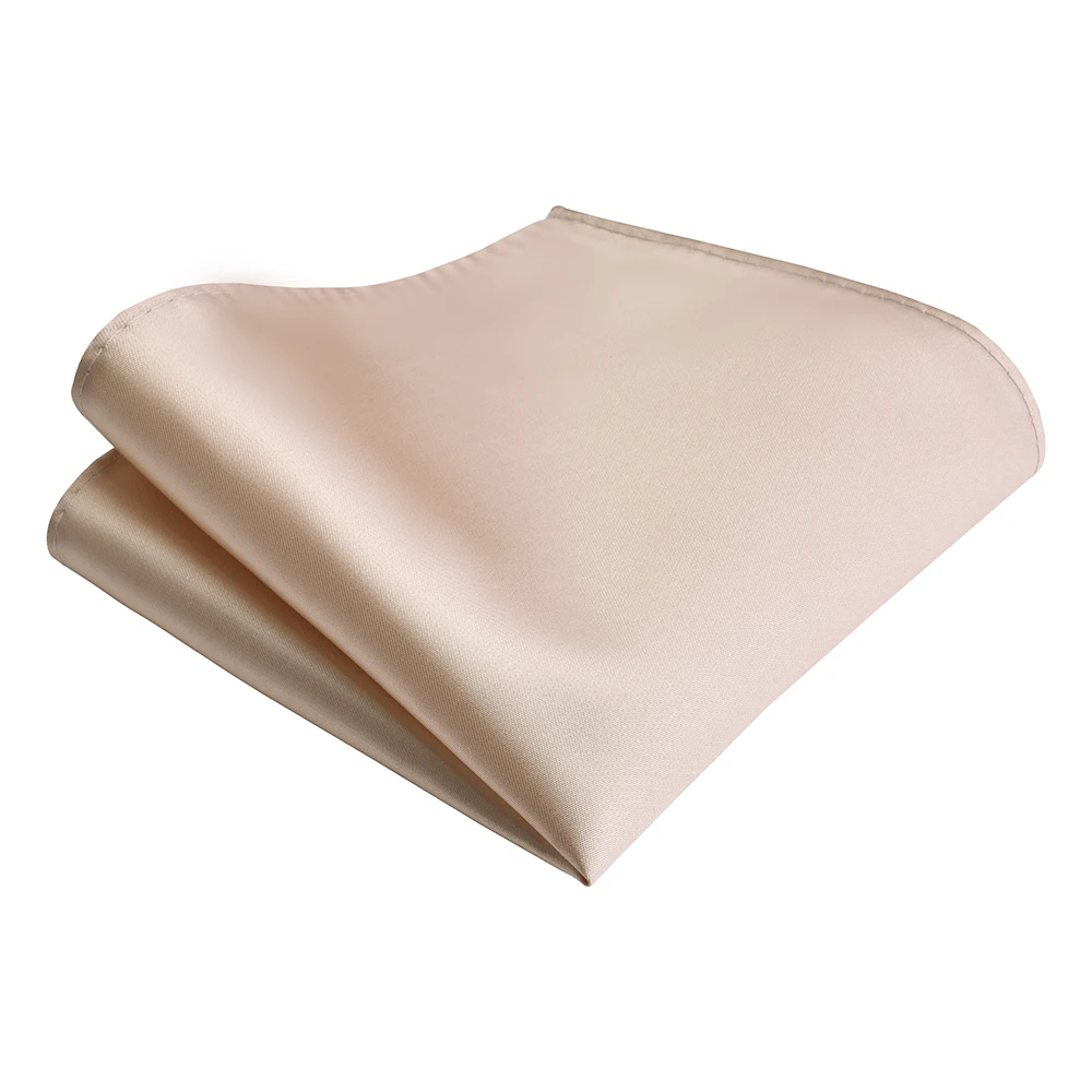 serviette visage beige pliée